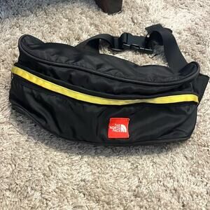 🎉🏔️The North Face Lumbar Waist Fanny Pack Black/ green! Lowest online price!